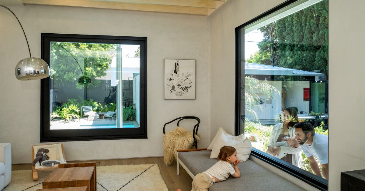 They added an ADU that’s ‘not too big’ and ‘not too small’ to their L.A. fixer-upper