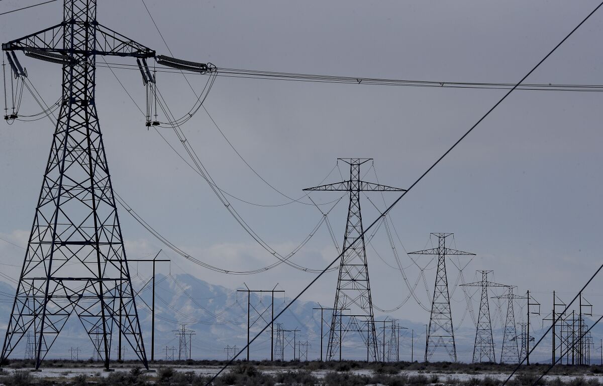 Transmission lines in Utah