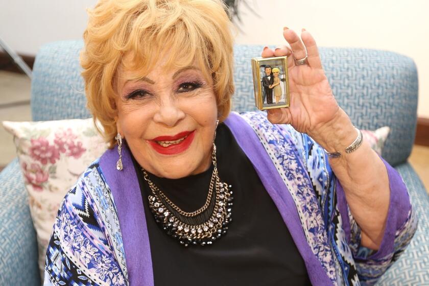 La actriz Silvia Pinal, de 88 años, tuvo un problema de vejiga.