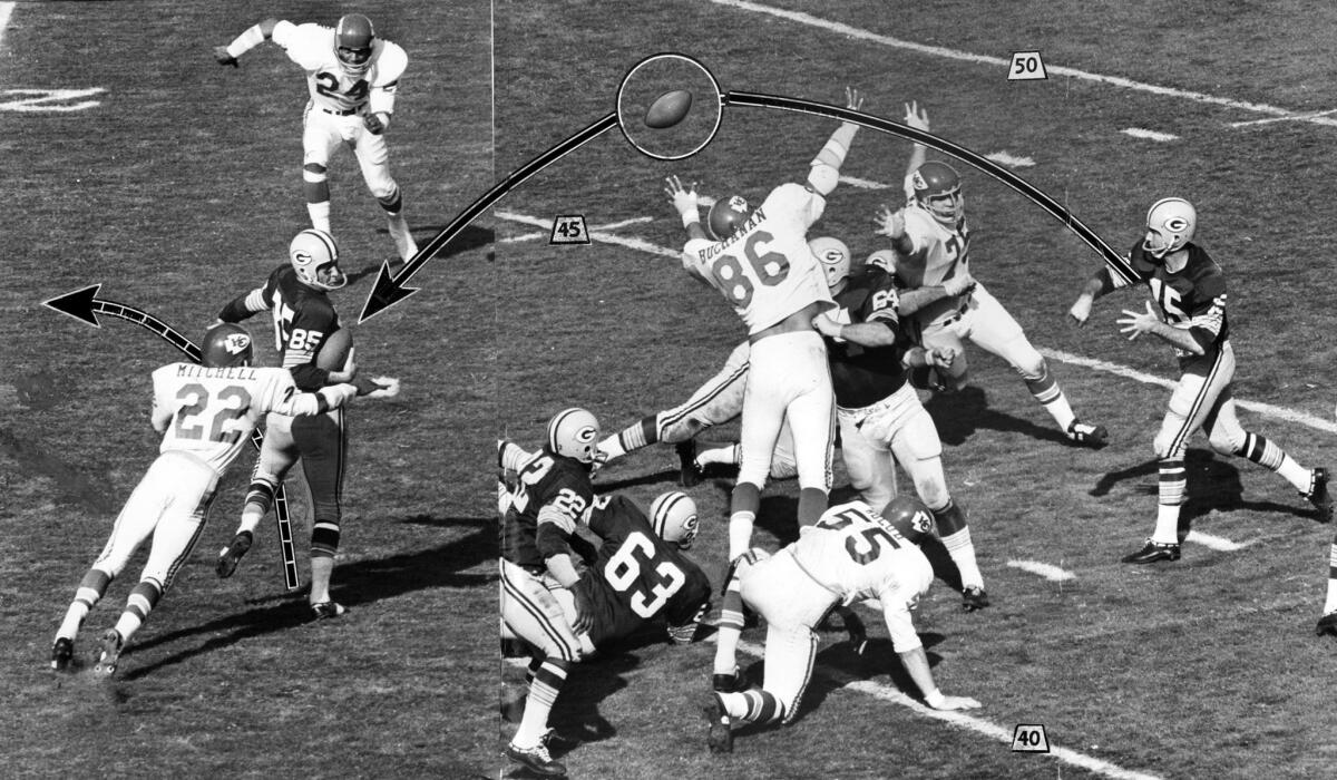 Jan. 15, 1967: In this two-photo panorama, Green Bay quarterback Bart Starr throws pass to Max McGee, who made a one-handed catch and evaded Kansas City's Willie Mitchell, 22, for a touchdown.