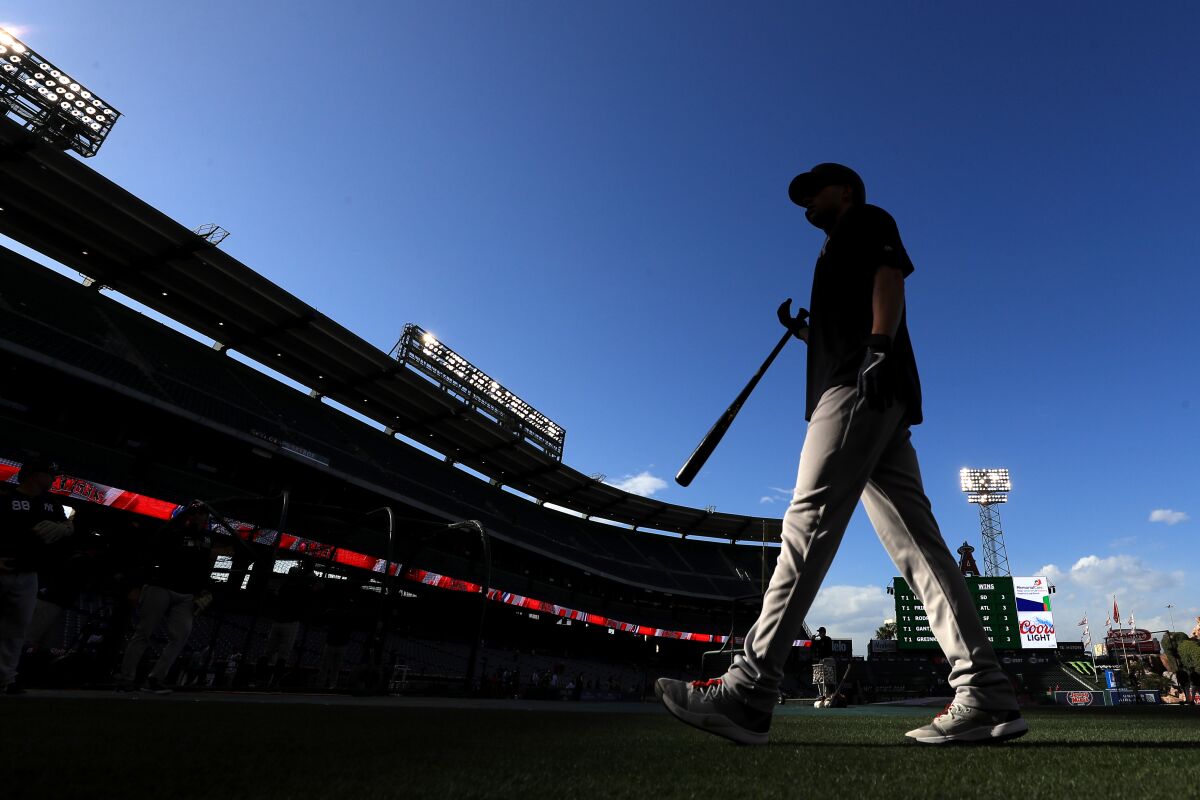 The New York Yankees take batting practice at Angel Stadium prior to a game on April 22.