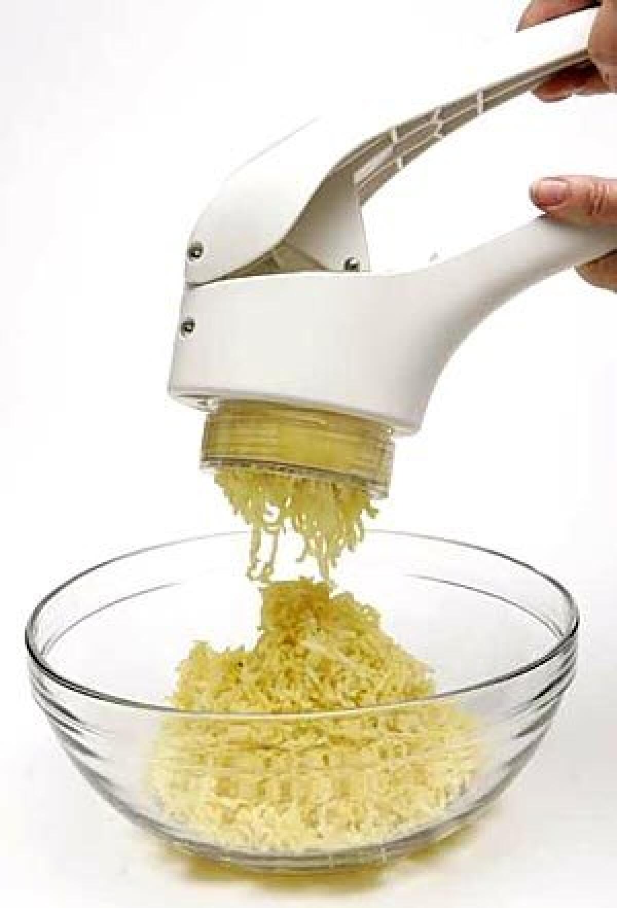 Helix White Potato Ricer