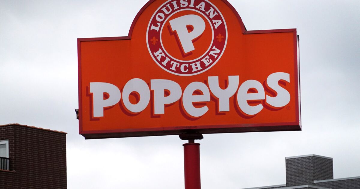 Oakland Popeyes accused of illegal child labor practices, harassment