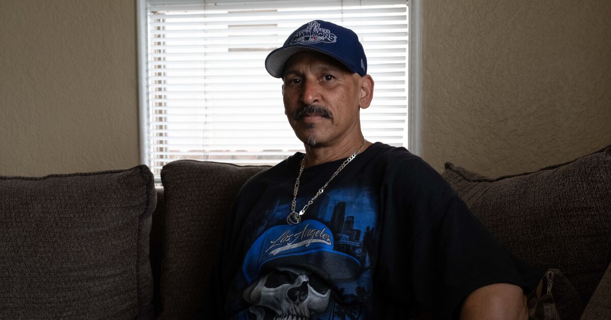 Inmates leaving California prisons may be armed with Narcan to ... - Los Angeles Times