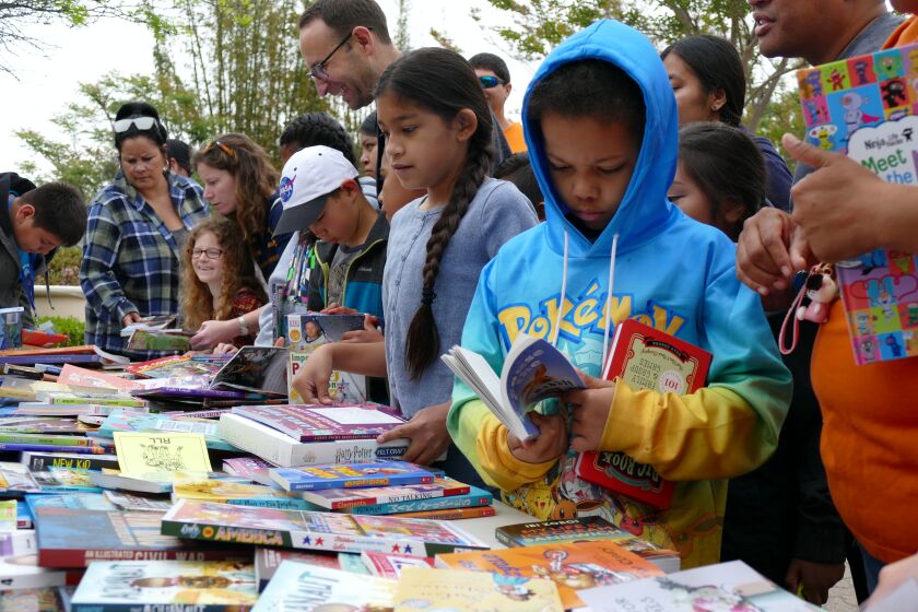 La Fiesta de Libros para Niños 2023 tuvo lugar el sábado 29 de abril en el Organ Pavilion de Balboa Park.