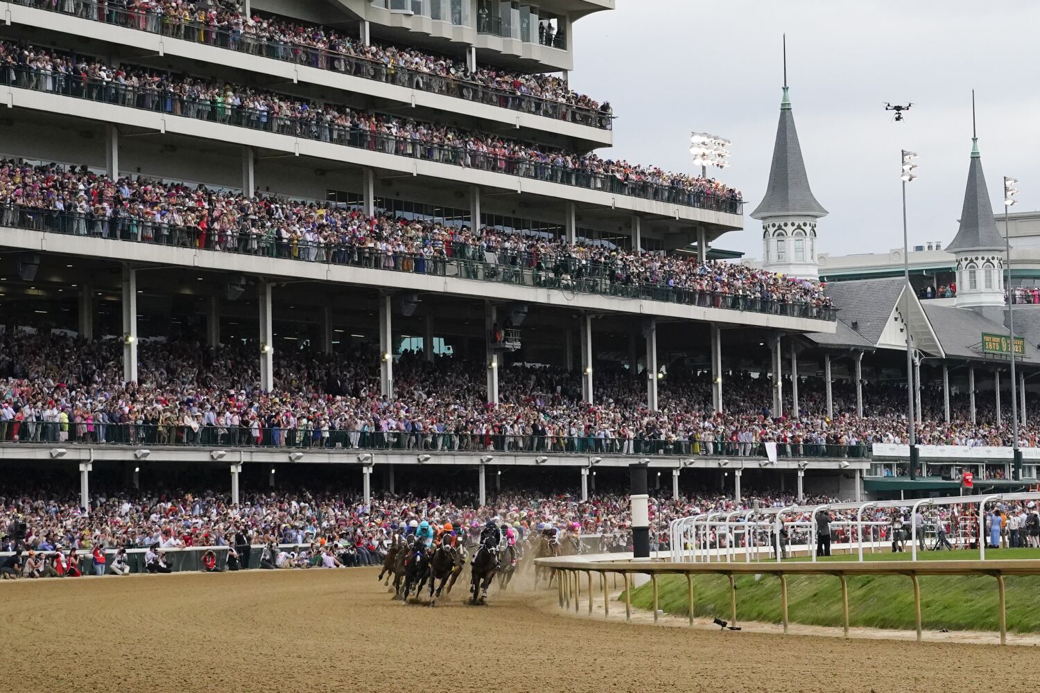 Horse death toll at Churchill Downs grows to 11 in the last month