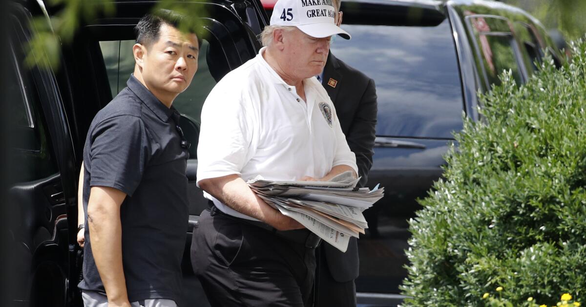 Trump's base starting to erode, new poll shows - Los Angeles Times