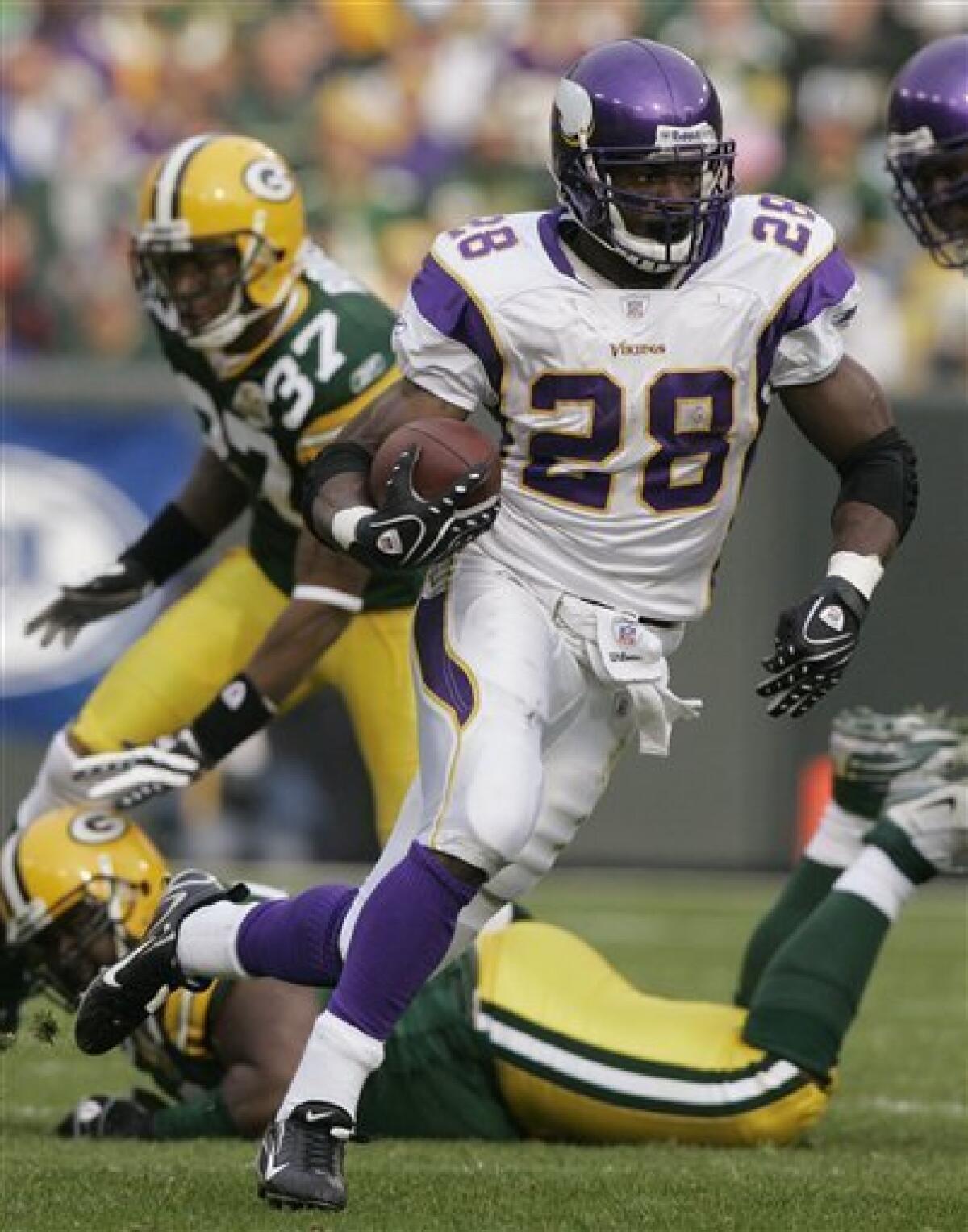 NFL Offensive Player of the Year 2012: Adrian Peterson wins award 