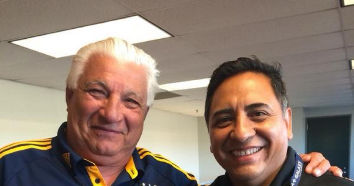 Appreciation: Friends bid farewell to Rolando ‘Veloz’ Gonzalez, an L.A. Spanish-language radio pioneer