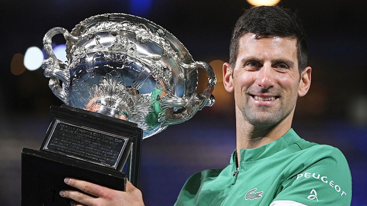 Djokovic Wins Australian Open Score One For The Cyborg Los Angeles Times