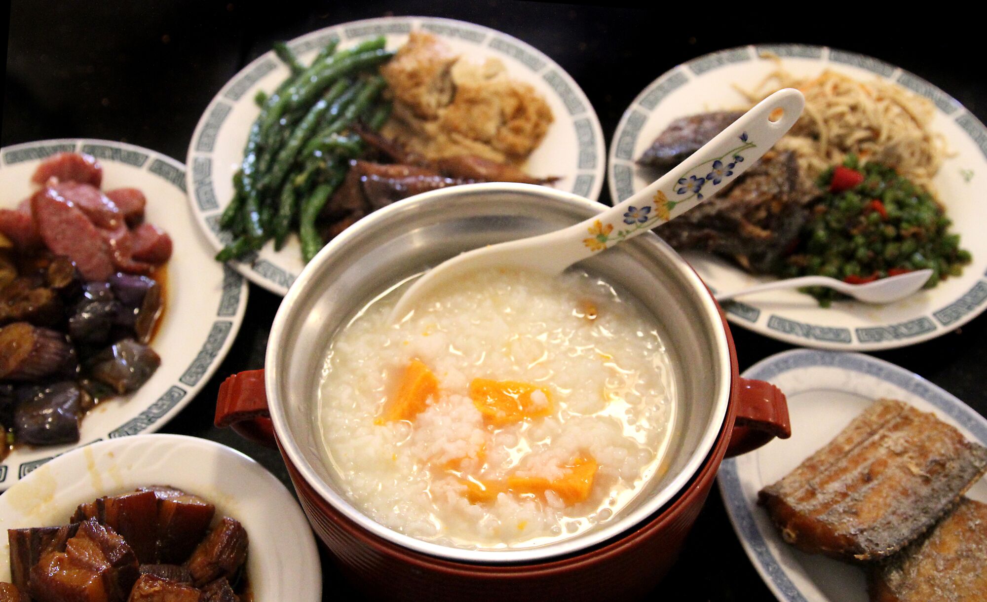 The sweet potato porridge with other specialties from Lu's Garden.