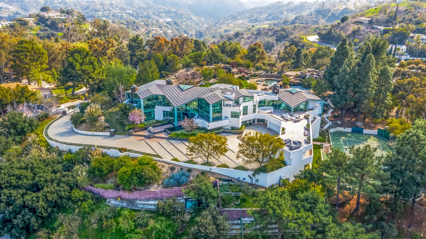 Pharrell Williams sells striking Beverly Hills mansion for $14 million - Los Angeles Times