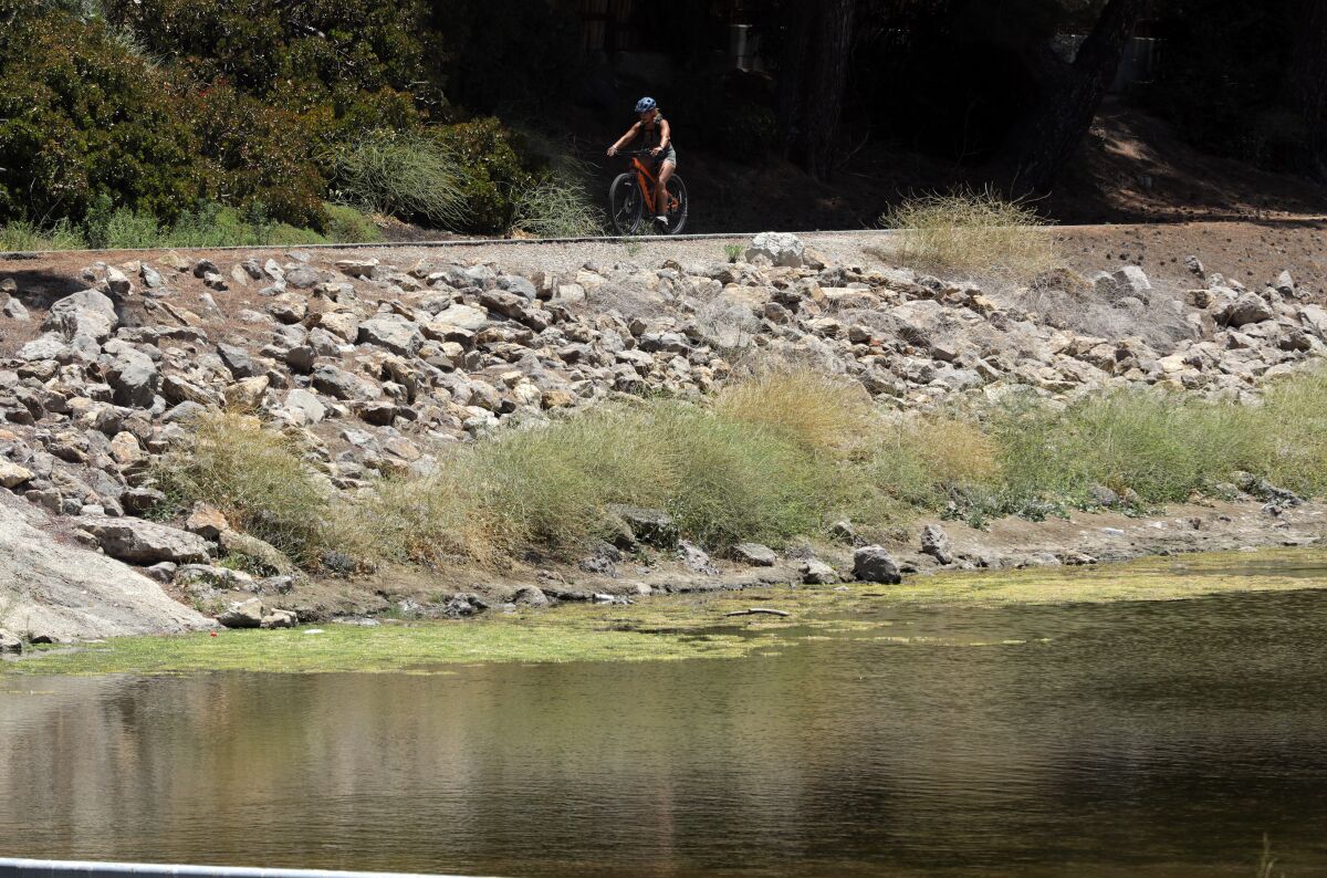 The Arroyo Simi bike path runs 7.8 miles through Simi Valley following the Arroyo Simi. 