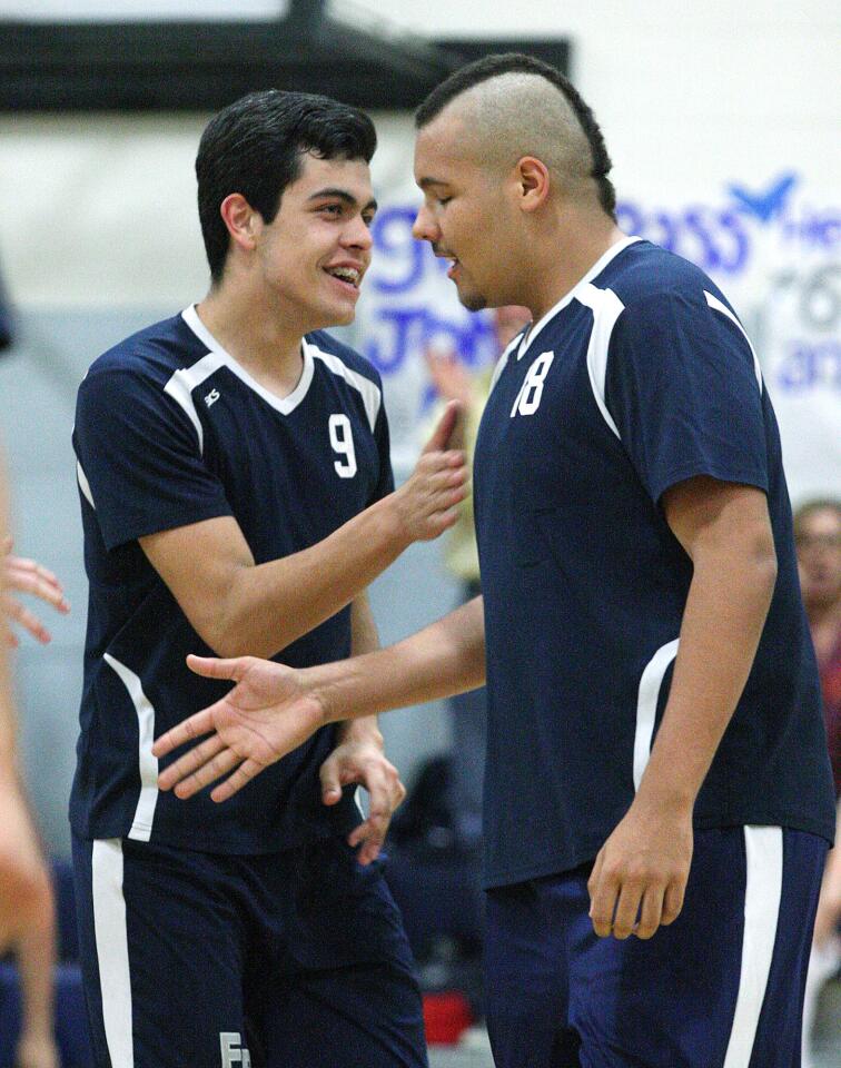 Photo Gallery: First round CIF boys volleyball, Flintridge Prep vs. Nuview Bridge