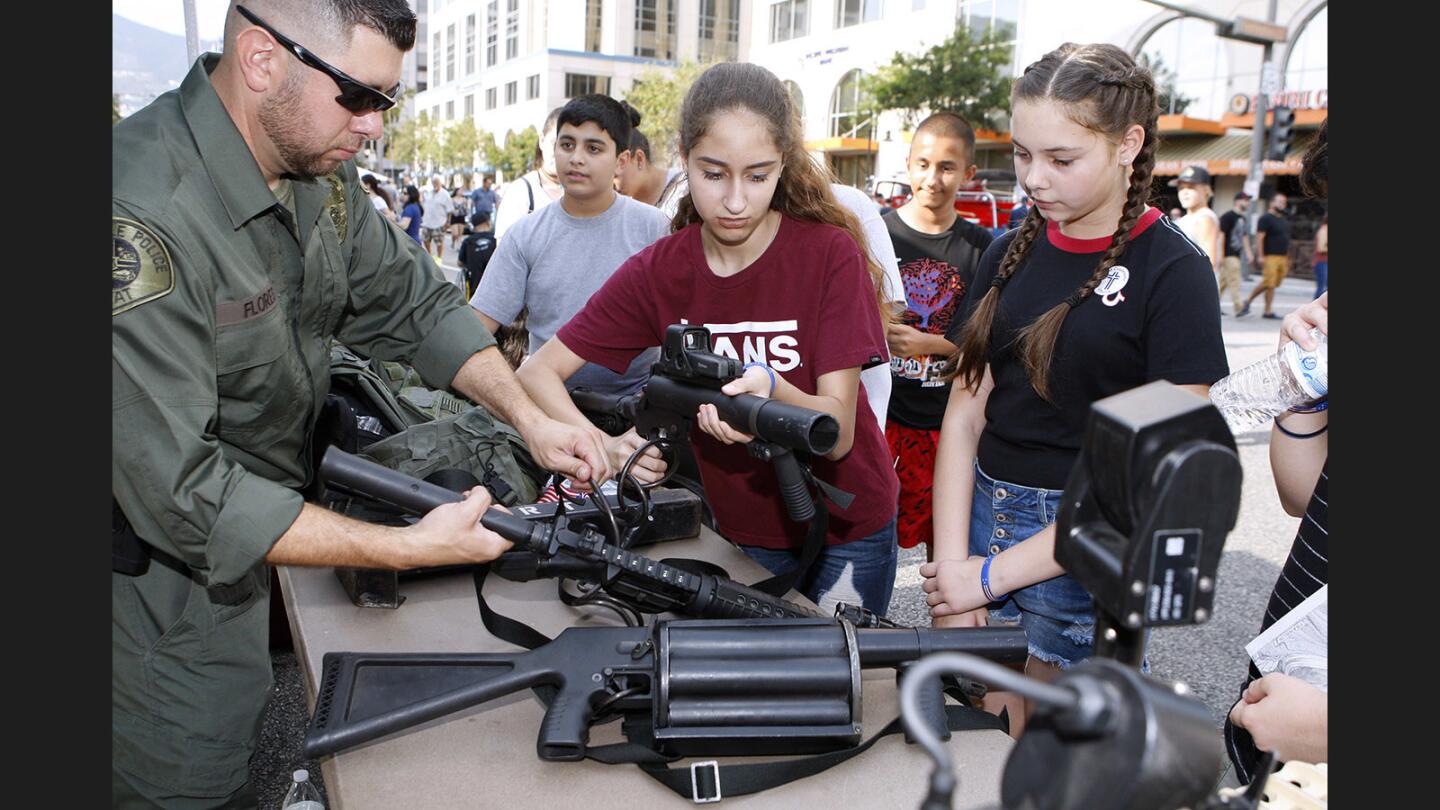 Photo Gallery: More than 350 classic cars at the annual Cruise Night in Glendale