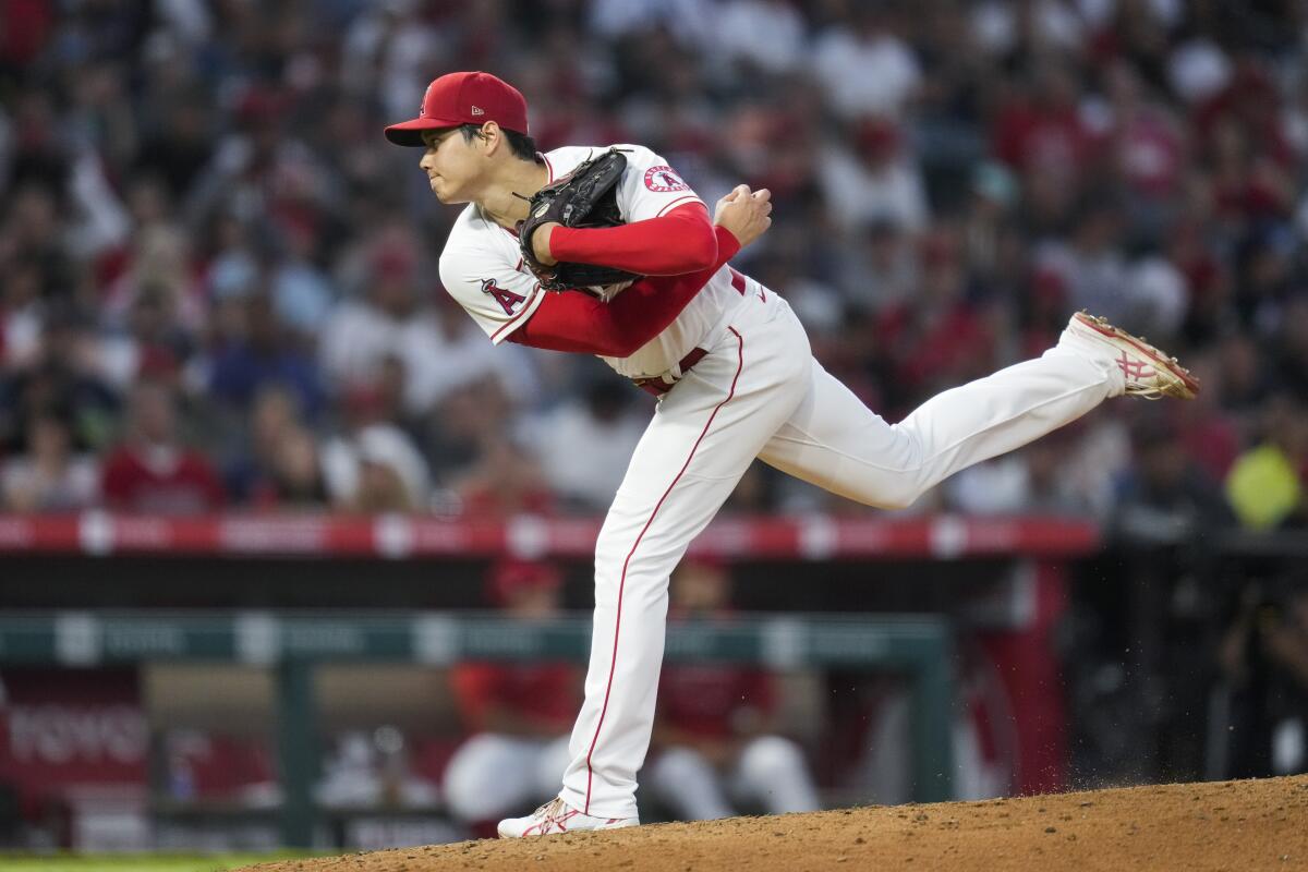Los Angeles Angels starting pitcher Shohei Ohtani (17) throws from the mound
