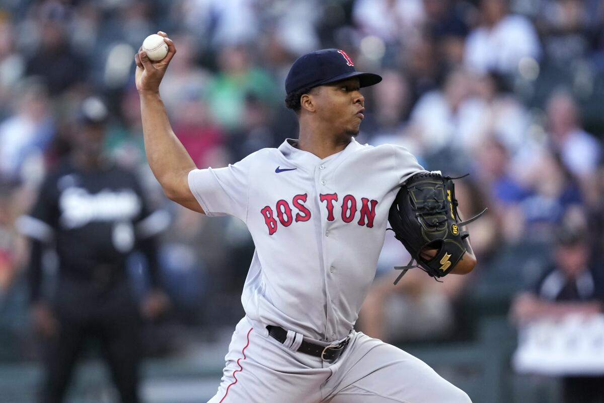 Brayan Bello pitches into 7th inning as the Boston Red Sox beat the Chicago  White Sox 3-1 - The San Diego Union-Tribune
