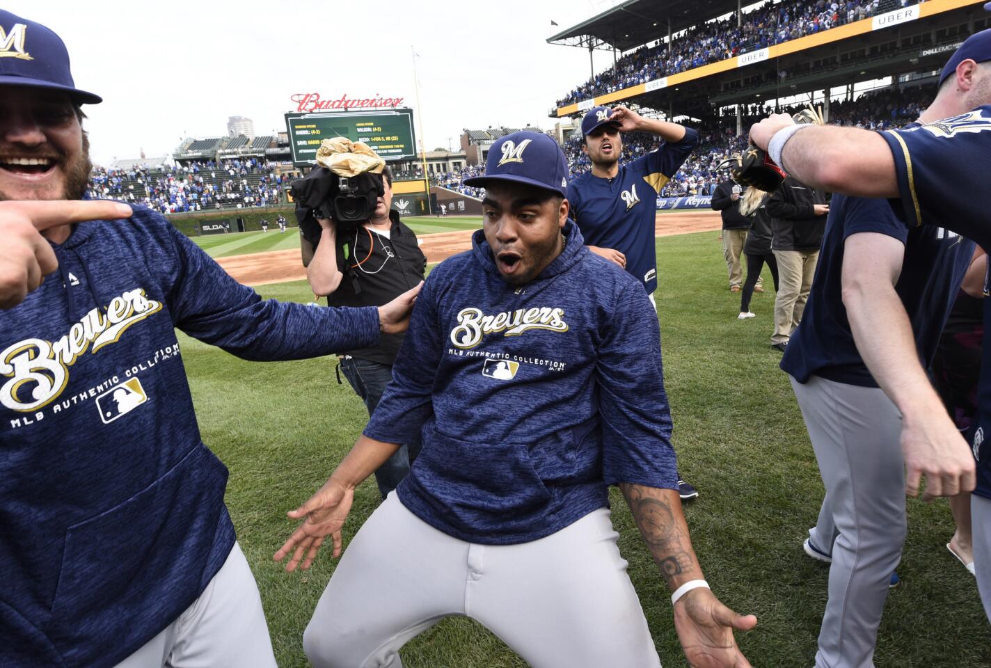 APphoto_Brewers Cubs Baseball