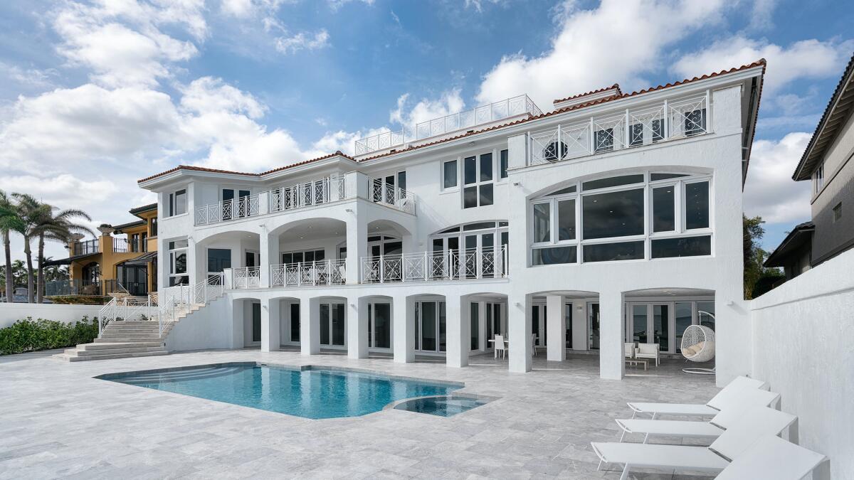 Alonzo Mourning Splits From Wife, Puts Florida Mansion Up for Sale