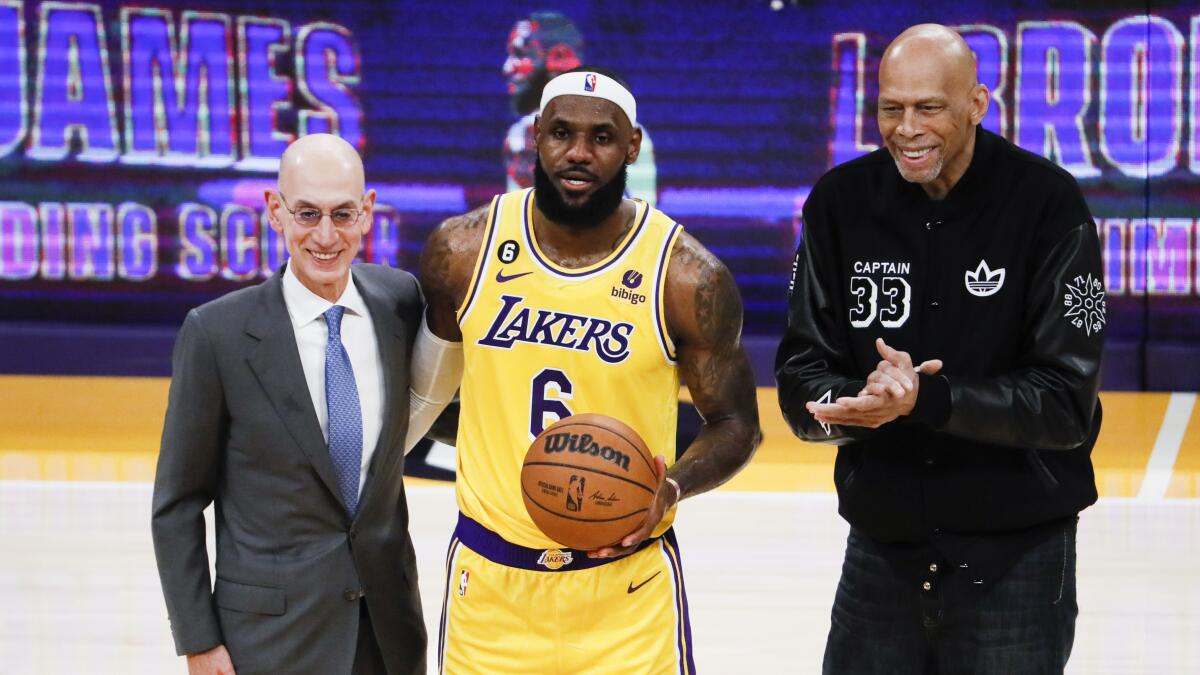 King James primed to take crown as NBA scoring king