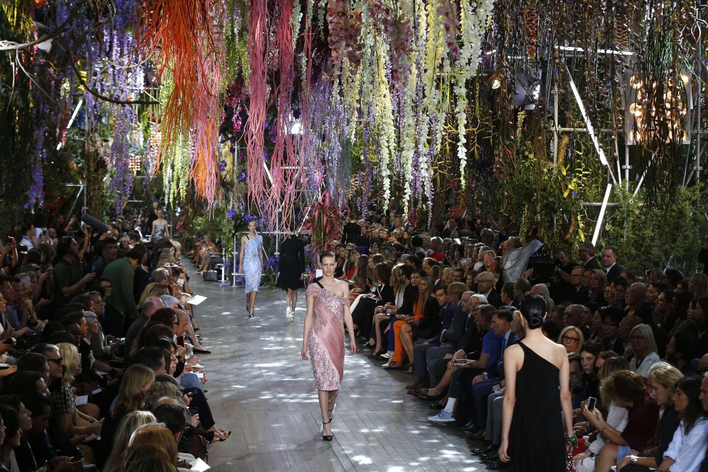 Christian Dior Spring 2013 Couture: 5 Style Lessons From Today's Paris Show