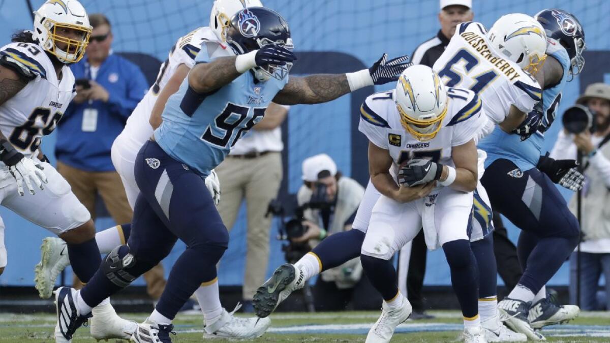 Los Angeles Chargers vs. Seattle Seahawks: Denzel Perryman carted off