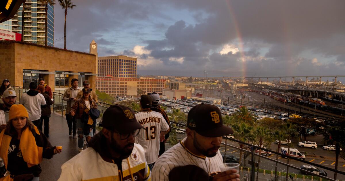 Photos: San Diego comes alive to cheer on stacked Padres squad