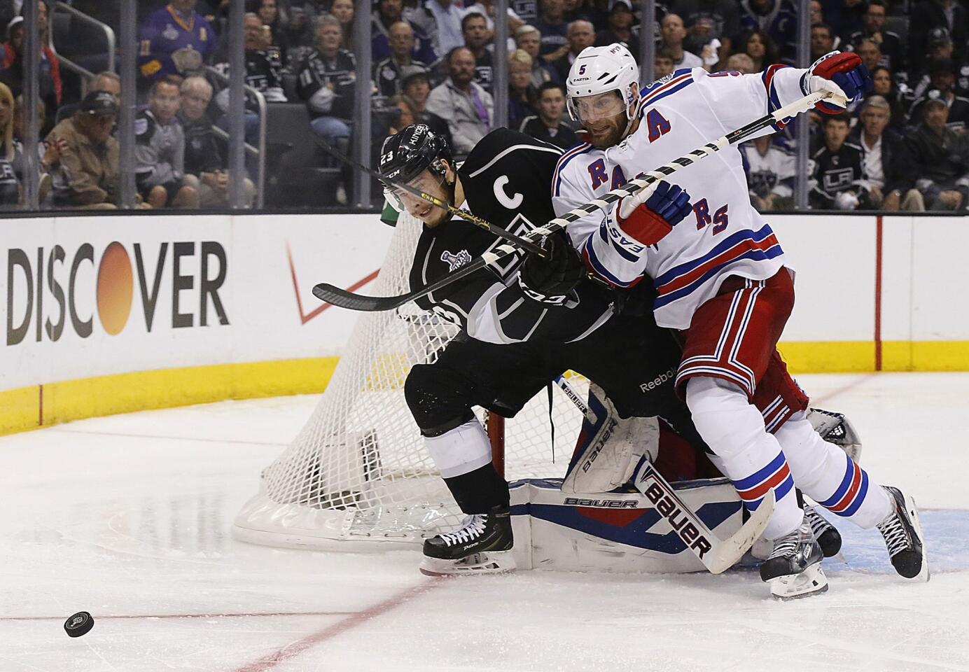 Dustin Brown, Dan Girardi