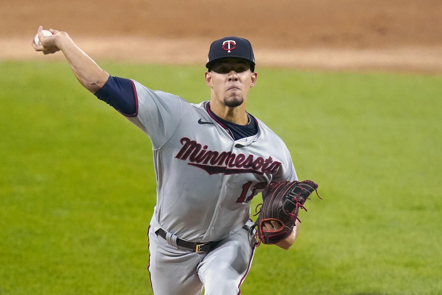 Jose Berrios leads Twins to fourth straight win in return