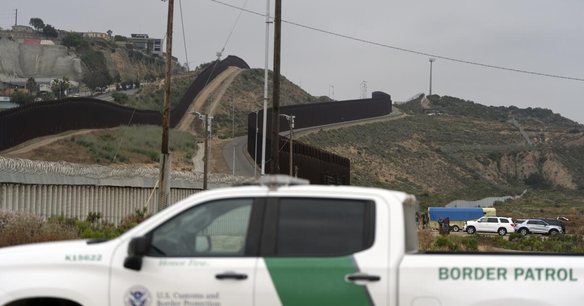 In political advertisements, Democrats go on offense about border safety