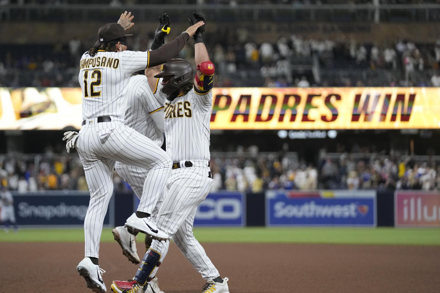 Jorge Alfaro Walks Off The DBacks in Extras for the Padres 8th  extra-innings win 