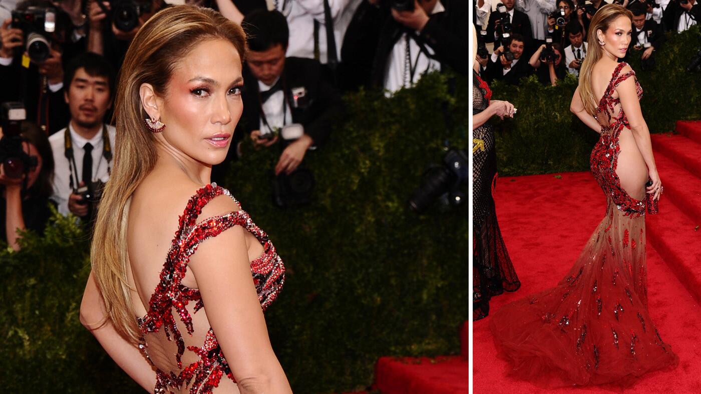 Jennifer Lopez wears a daring Atelier Versace mermaid gown to the 2015 Met Gala.