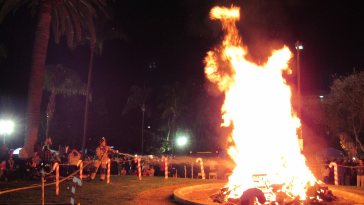 New traditions start at 20-year-old bonfire in Lemon Grove - The