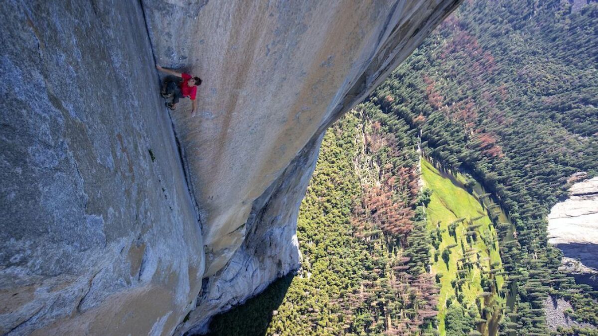 Alex Honnold climbs through the enduro corner on El Capitan's Freerider. (National Geographic/Jimmy Chin)