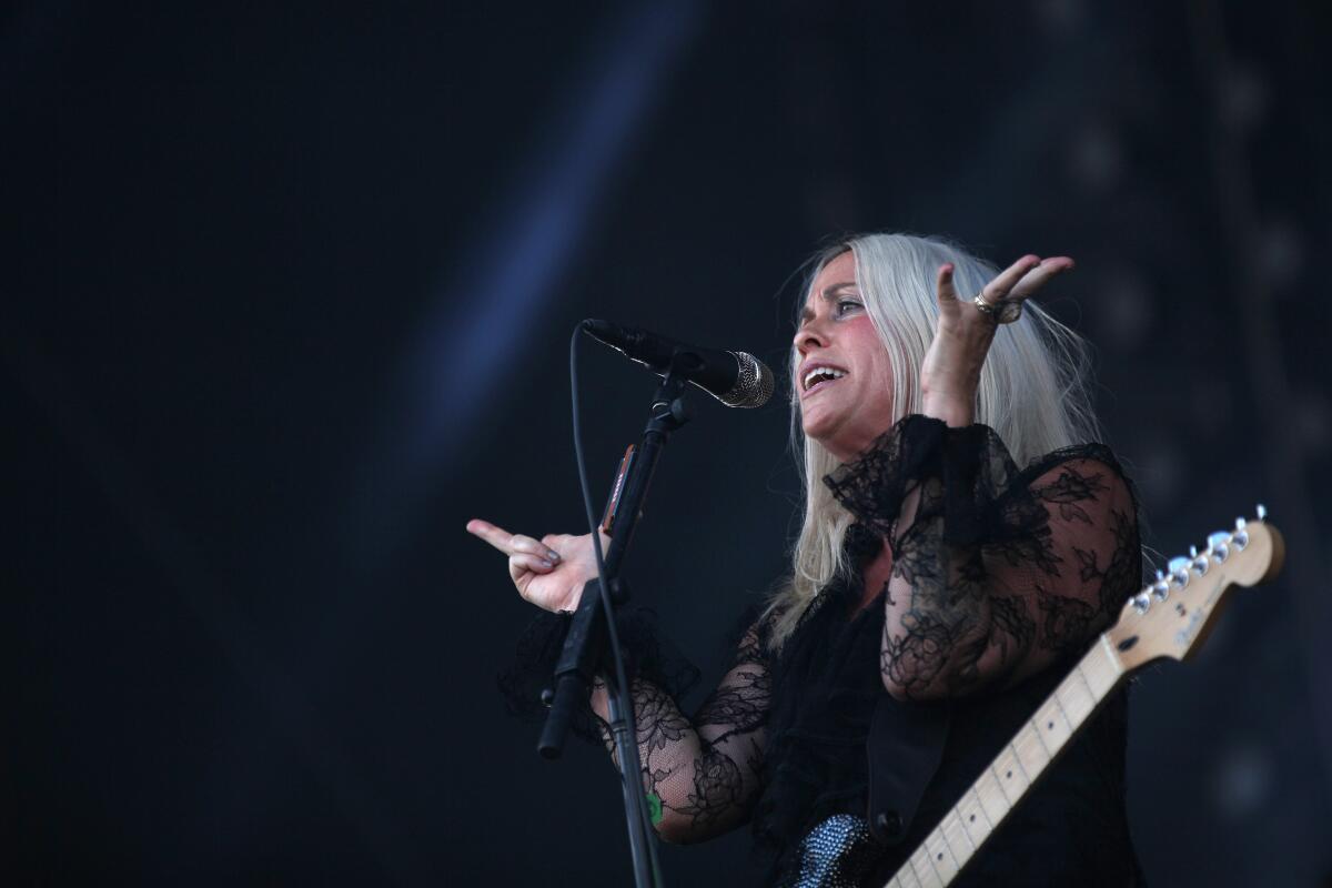 Alanis Morissette performs at the 2017 KAABOO Del Mar festival 