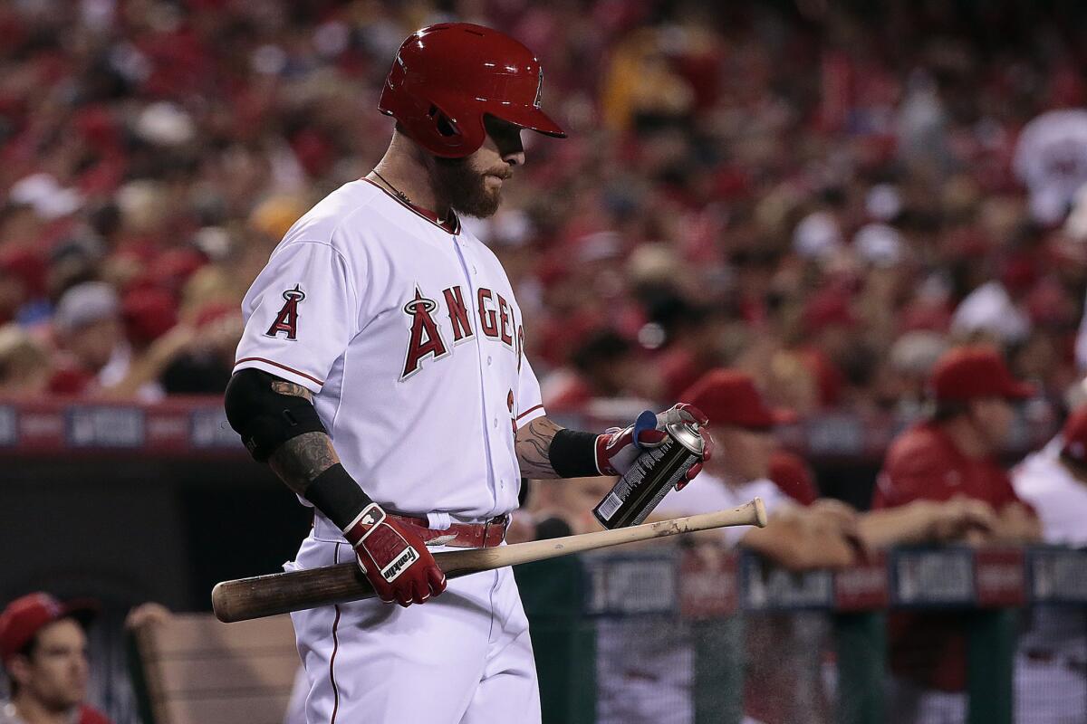 MLB: Angels trade Josh Hamilton back to Rangers