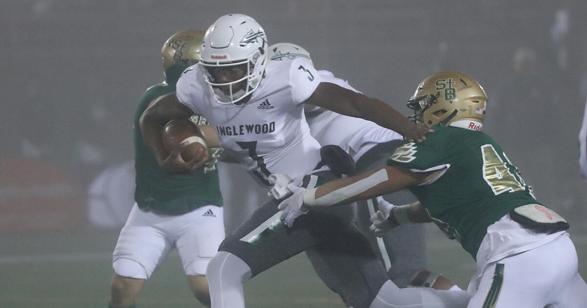 High school football Inglewood beats St. Bonaventure playoffs Los