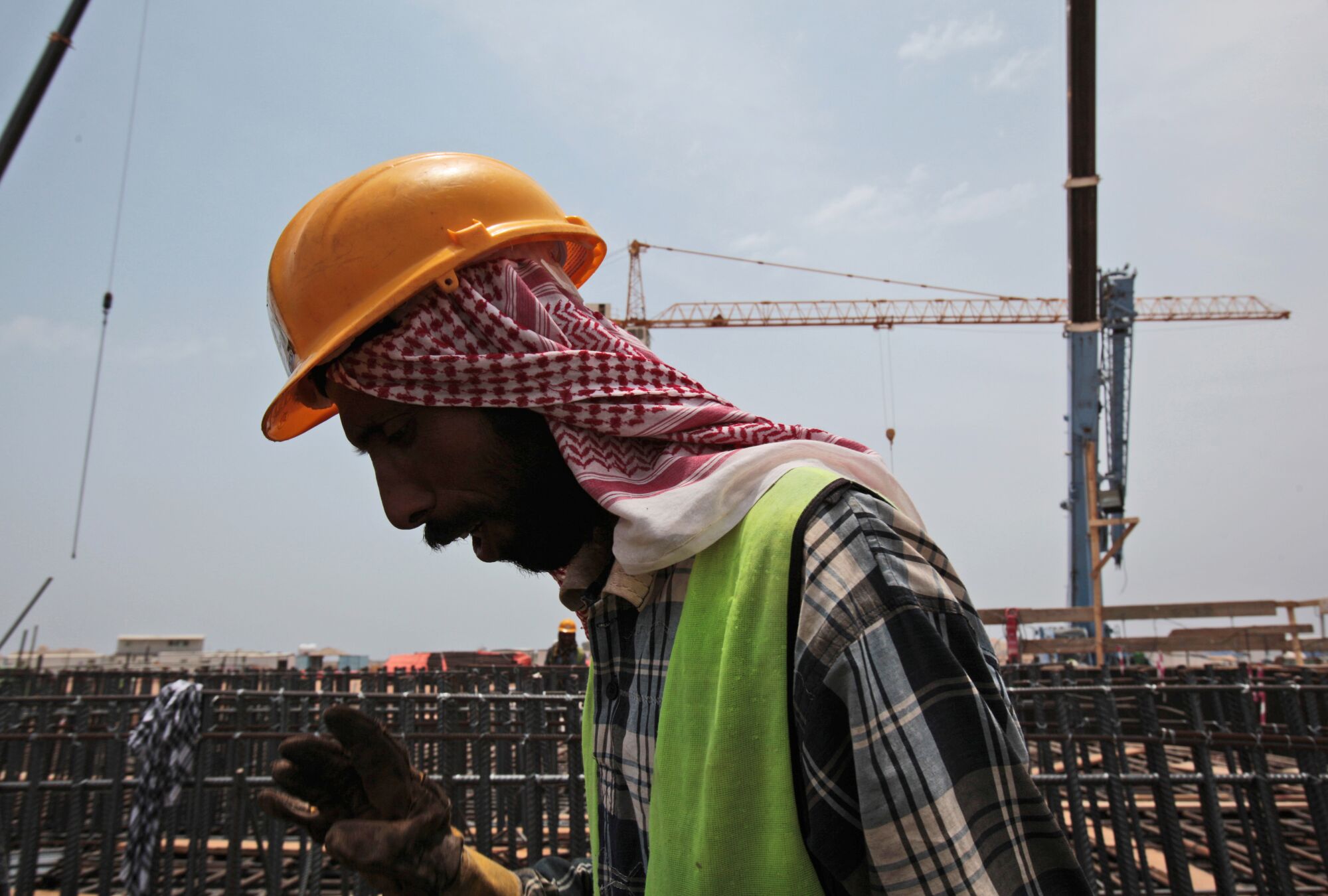 Worker on the Jeddah Tower development project