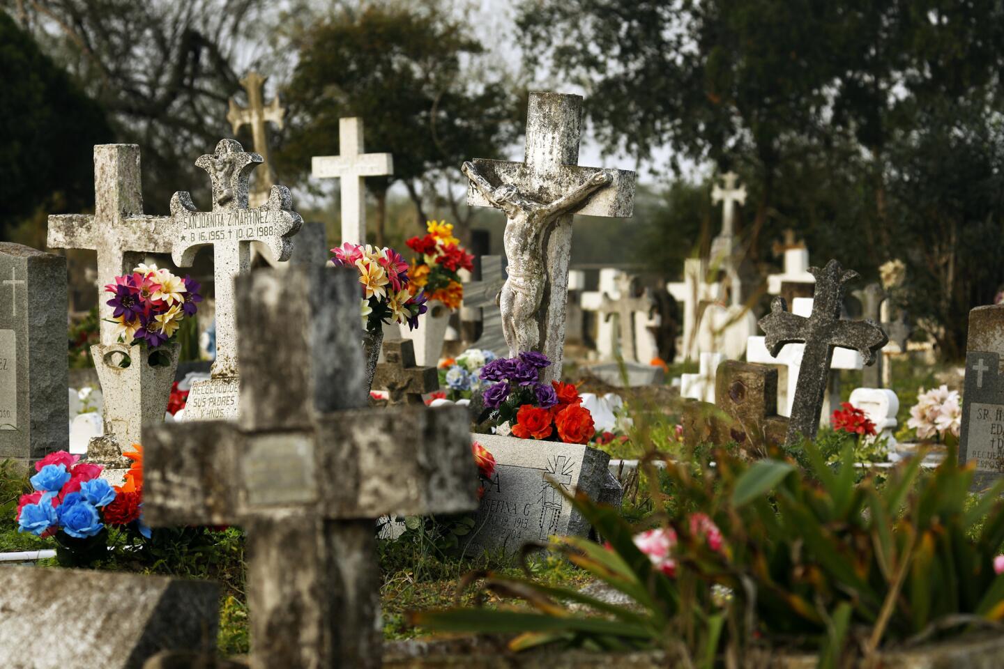 Texas border cemeteries