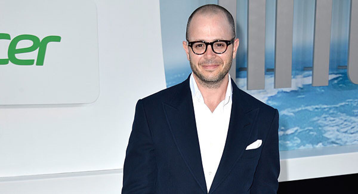 It's possible that longtime TV co-Writer/producer Damon Lindelof was smarting over some nasty digs that fans made on Twitter.