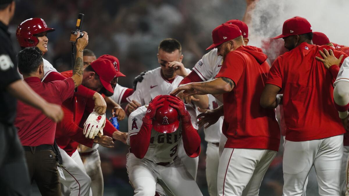 Trey Cabbage's two-homer game, 05/17/2023