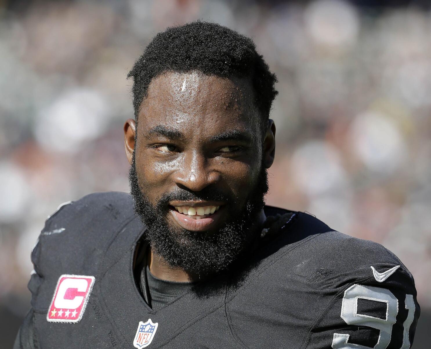 Justin Tuck announces his retirement after 11 NFL seasons - Los