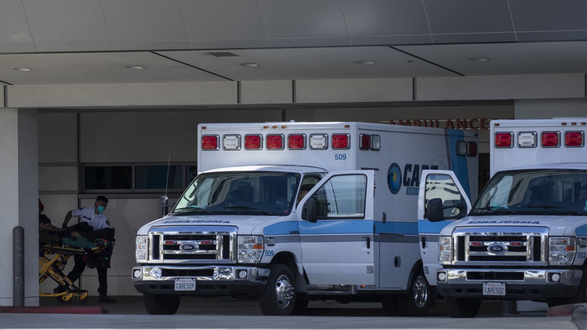 L A Ambulance Crews Struggle Amid Bottlenecks Surging Calls Los Angeles Times