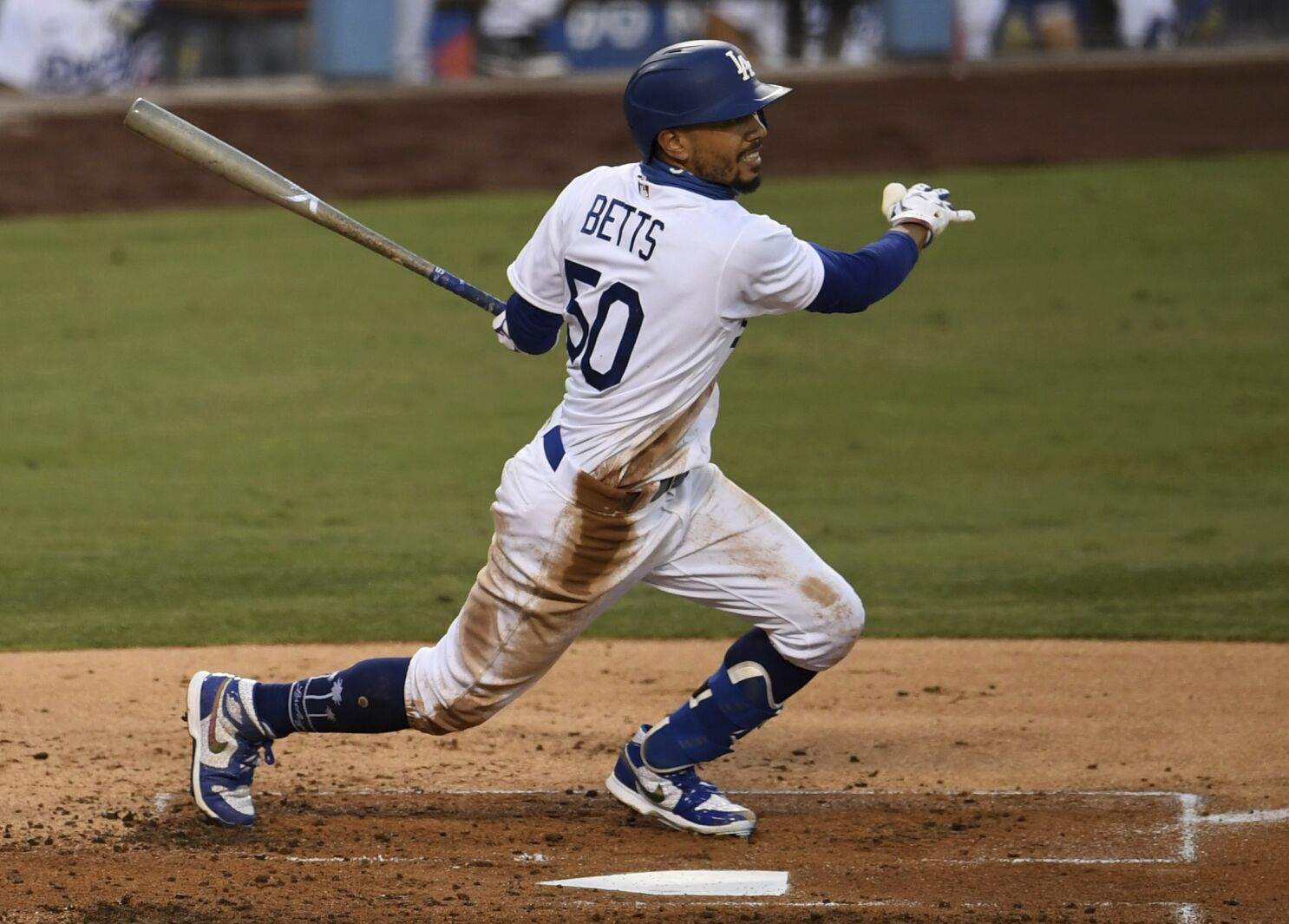 Dodgers' Betts unseats Yankees' Judge for MLB's top jersey - The San Diego  Union-Tribune