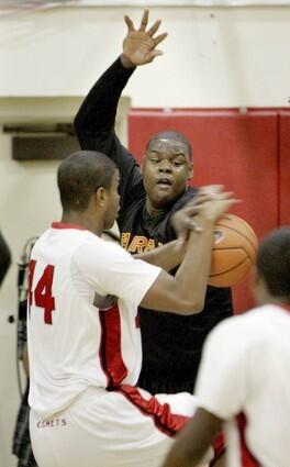 Renardo Sidney, Reggie Murphy