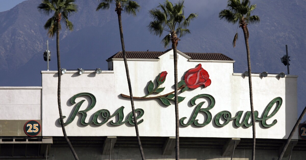 Espn Could Play An Influential Role In Keeping 2021 Rose Bowl Game In Pasadena Los Angeles Times Winner Of Rose Bowl 2022 Goes To The Championship