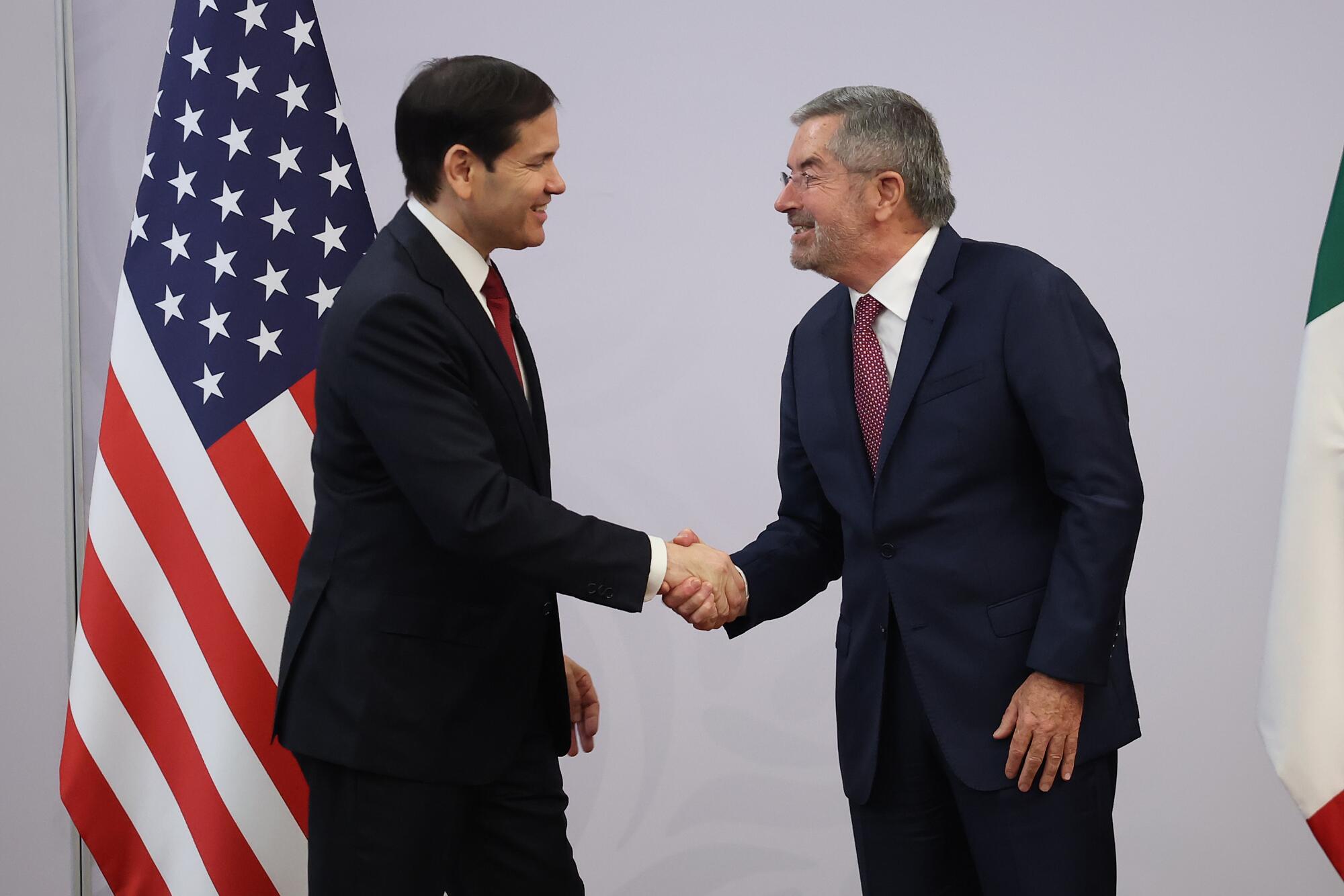 Le nouveau diplomate mexicain : un millénaire gay et expert des États-Unis Le nouveau diplomate mexicain : un millénaire gay et expert des États-Unis