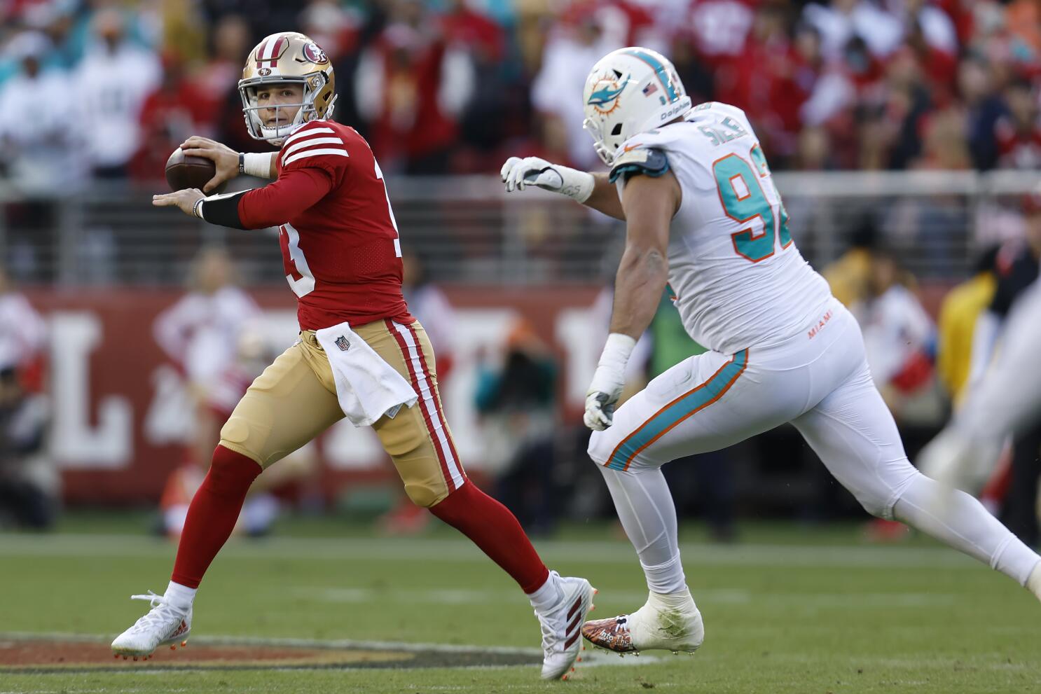 49ers' Brock Purdy picks up where he left off in preseason debut