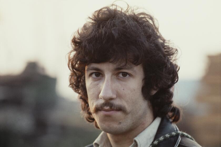 British musician Peter Green, guitarist and co-founder of rock band Fleetwood Mac, circa 1968. (Photo by Hulton Archive/Getty Images)
