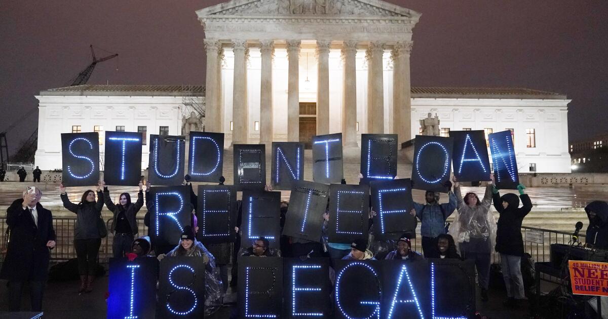 New Biden student loan repayment plan put on hold by appeals court New Biden student loan repayment plan put on hold by appeals court